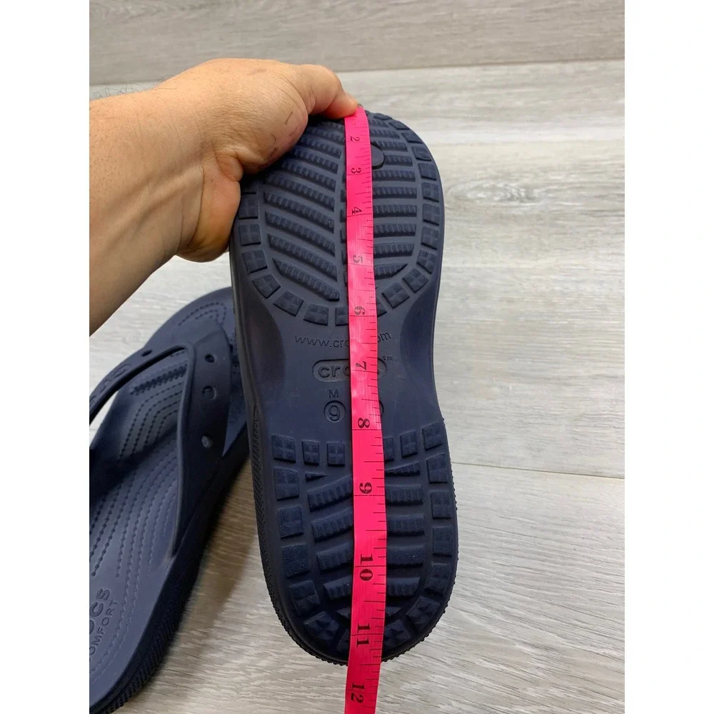 Crocs Athens Flip Flop Sandals Navy Blue Men's 9 Thong Sandals Comfort Shoes